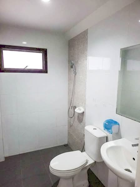 Grandity Phetkasem - Phutthamonthon Sai 7, Nakhon Pathom, หมู่ 10 ถ.พุทธมณฑลสาย 7 ต.ท่าตลาด อ.สามพราน จ.นครปฐม, Tha Talat, Sam Phran, Nakhon Pathom, 3 Bedrooms, 113 sqm, Townhouse For Sale, by Apaporn Muanthorani, 60091240 - DDproperty.com