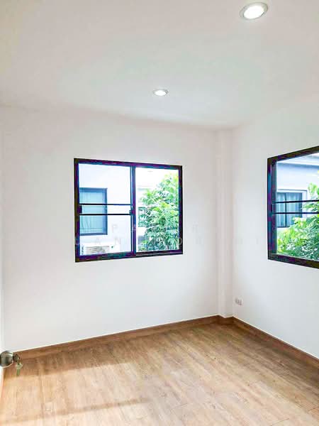 Grandity Phetkasem - Phutthamonthon Sai 7, Nakhon Pathom, หมู่ 10 ถ.พุทธมณฑลสาย 7 ต.ท่าตลาด อ.สามพราน จ.นครปฐม, Tha Talat, Sam Phran, Nakhon Pathom, 3 Bedrooms, 113 sqm, Townhouse For Sale, by Apaporn Muanthorani, 60091240 - DDproperty.com