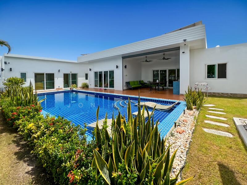 Moda Tempo, Prachuap Khiri Khan, Thap Tai, Hua Hin, Prachuap Khiri Khan, 3 Bedrooms, 148 sqm, Villa For Sale, by Jon Martin, 60091309 - DDproperty.com