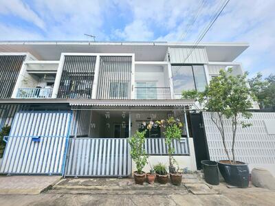 ขาย - Wisatesuknakorn Prachauthit 79 : วิเศษสุขนคร ประชาอุทิศ 79, กรุงเทพ