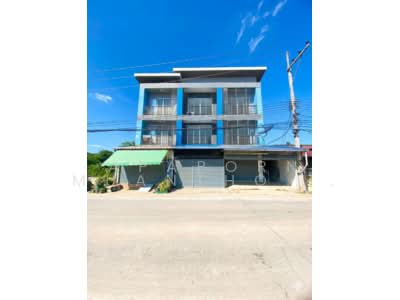 ขาย - ขายทาวน์โฮม 3 ชั้น ต.บางแขม อ.เมือง จ.นครปฐม, นครปฐม