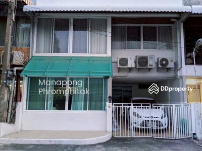 ขาย - ขายทาวน์เฮ้าส์ 2 ชั้น ติดห้าง Central ซ.พหลโยธิน 19/1 หมู่บ้านพหลโยธินกอล์ฟ, กรุงเทพ