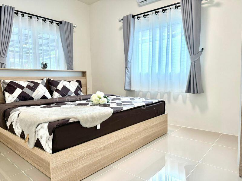 For Sale - Rattanakorn village 3, Chon Buri (Pattaya)