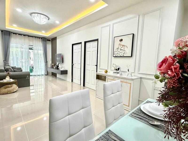 For Sale - Rattanakorn village 3, Chon Buri (Pattaya)