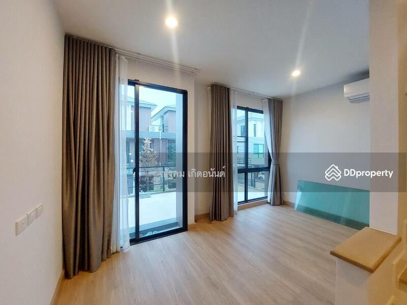 For Sale - Ninya Kallapaphruek, Bangkok
