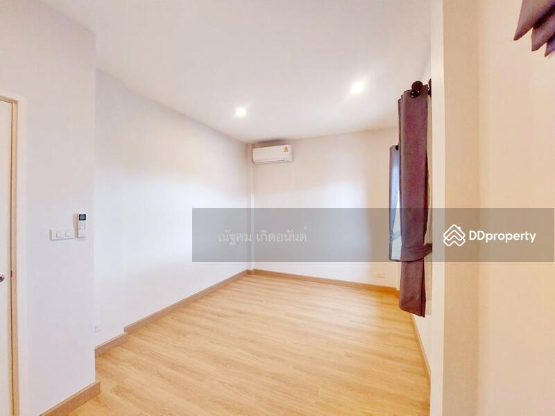For Sale - Ninya Kallapaphruek, Bangkok