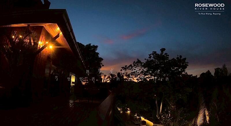 For Sale - Rosewood R8iver House exceptional Thai-style home, Rayong