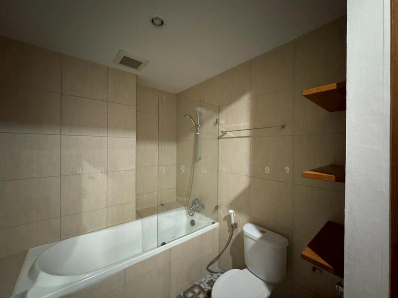 Von Napa Sukhumvit 38, Bangkok, Soi Sukhumvit 38, Phra Kanong, Khlong Toei, Bangkok, 1 Bedroom, 53 sqm, Condo For Sale, by แพท วรินทร์ธร , 60093237 - DDproperty.com