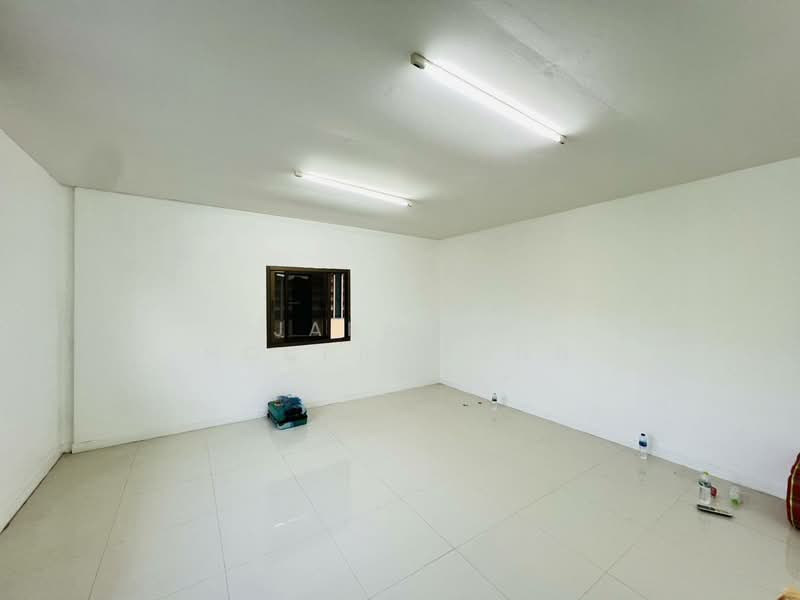 ขาย ให้เช่าโรงงาน ผลิตอาหาร เครื่องสำอาง บางใหญ่ นนทบุรี พร้อมบ้านพักคนงาน, นนทบุรี, บ้านใหม่, บางใหญ่, นนทบุรี, 400 ตร.ม., โกดัง-โรงงาน ให้เช่า, โดย Jakarin Houpramong, 60093413 - DDproperty.com