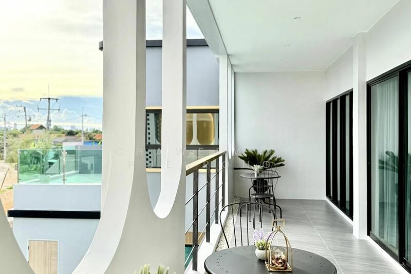 Best Investment pool villa at Pattaya, Chon Buri (Pattaya), Huai Yai, Bang Lamung (Pattaya), Chon Buri (Pattaya), 5 Bedrooms, 378 sqm, Single Detached House For Sale, by Chaweewan Puekpong, 60094049 - DDproperty.com