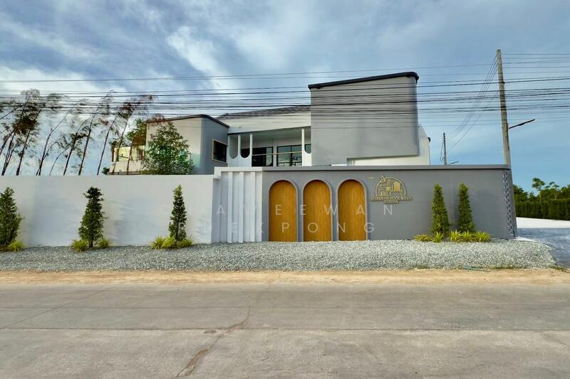 Best Investment pool villa at Pattaya, Chon Buri (Pattaya), Huai Yai, Bang Lamung (Pattaya), Chon Buri (Pattaya), 5 Bedrooms, 378 sqm, Single Detached House For Sale, by Chaweewan Puekpong, 60094049 - DDproperty.com