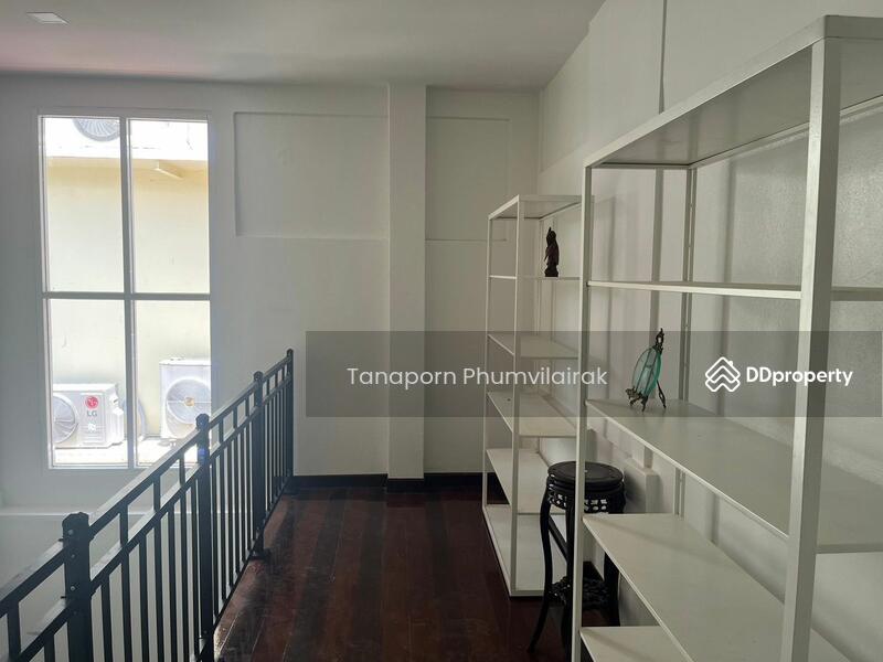 For Rent - Si Phraya, Bangkok
