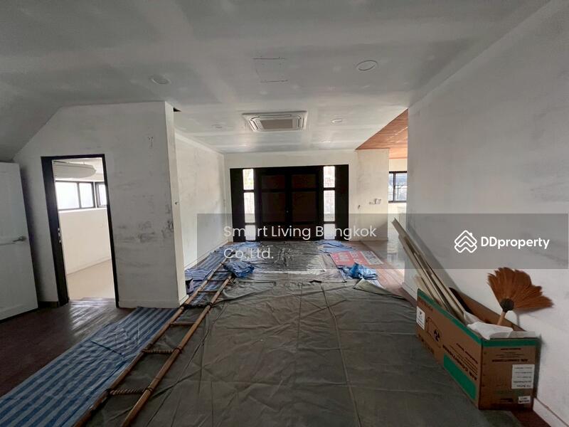 For Sale - Dusit Ratchawat, Bangkok
