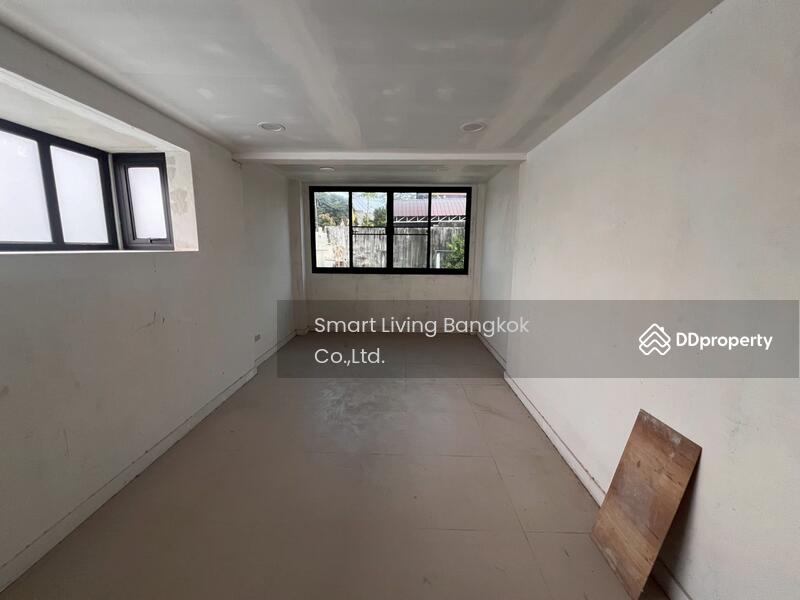 For Sale - Dusit Ratchawat, Bangkok