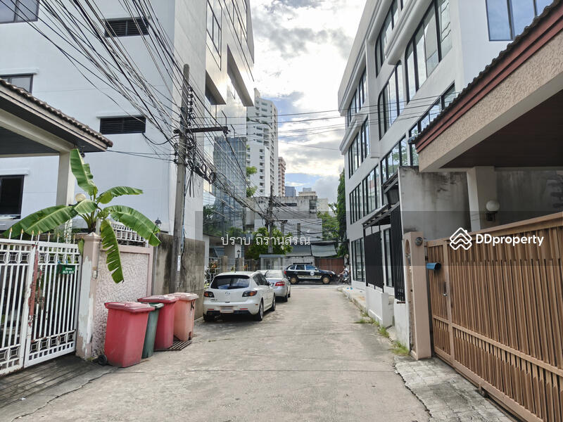 For Sale - Sukhumvit 35, Bangkok