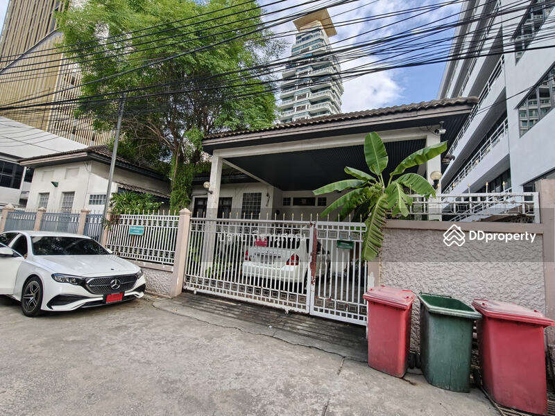 For Sale - Sukhumvit 35, Bangkok