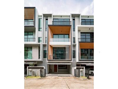 ขาย - Nirvana Define Rama 9 : เนอวานา ดีฟายน์ พระราม 9, กรุงเทพ