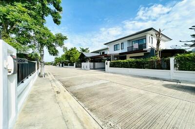 ขาย - Britannia Bangna Suvarnabhumi (km.26) : บริทาเนีย บางนา สุวรรณภูมิ (กม.26), สมุทรปราการ