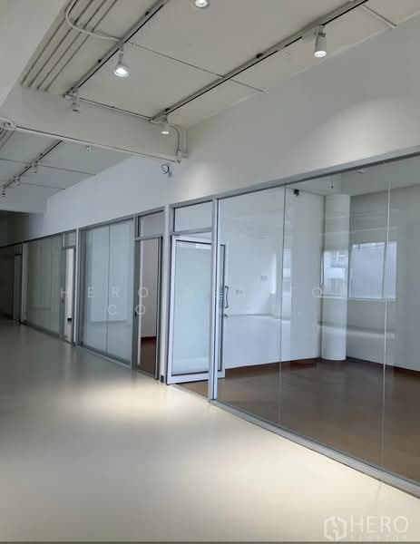 For Rent Bangkok Office Surawong BTS Sala Daeng Bang Rak BRE23006, Bangkok, Si Phraya, Bang Rak, Bangkok, , 237 sqm, Office Space For Rent, by Hero Realtor Co., Ltd., 60095611 - DDproperty.com