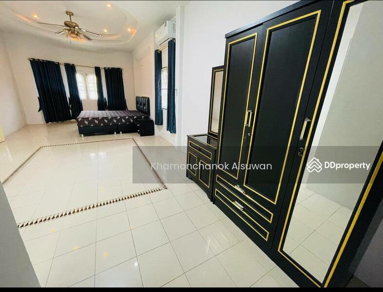 For Rent - 6 Bedrooms House for Rent in Chiang Mai, Chiang Mai