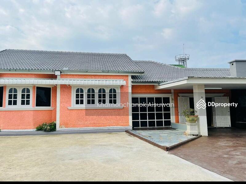 For Rent - 6 Bedrooms House for Rent in Chiang Mai, Chiang Mai