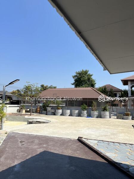 For Rent - 6 Bedrooms House for Rent in Chiang Mai, Chiang Mai