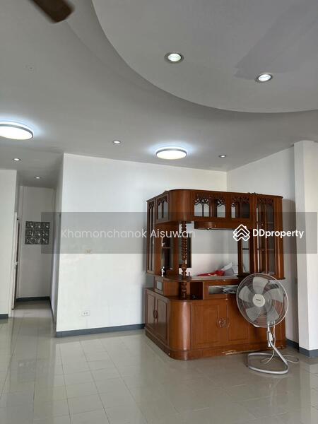 For Rent - 6 Bedrooms House for Rent in Chiang Mai, Chiang Mai