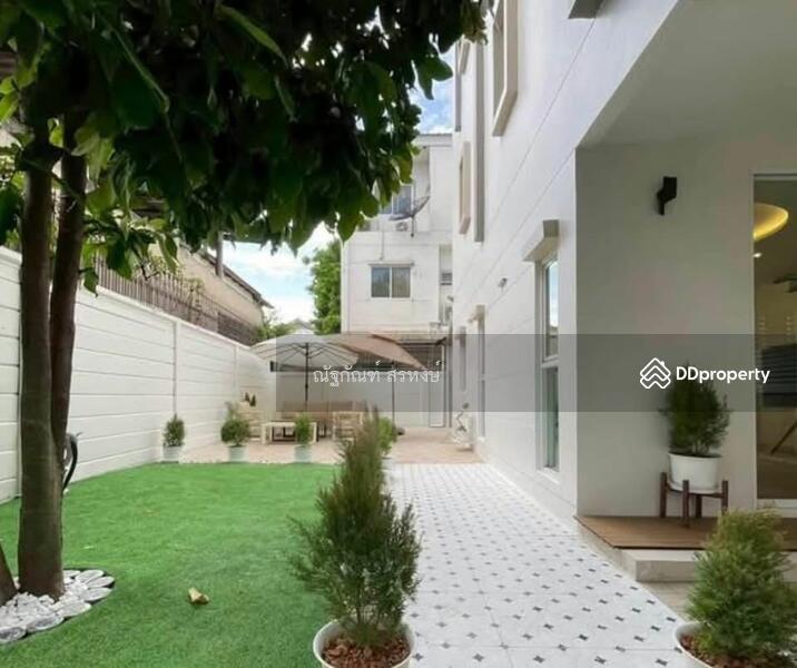 For Rent - Lumpini Town Place Ratchayothin-Sena, Bangkok