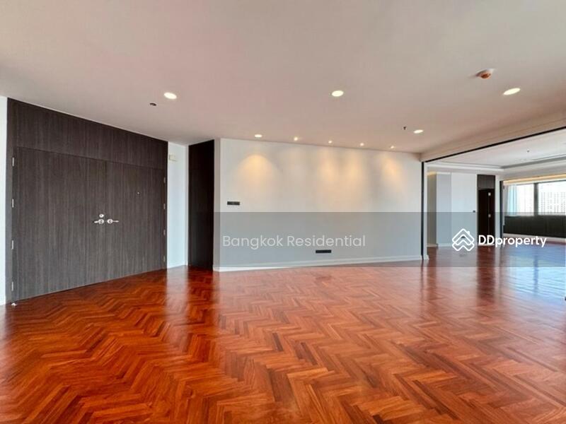 For Rent - Ruamsuk Condominium, Bangkok