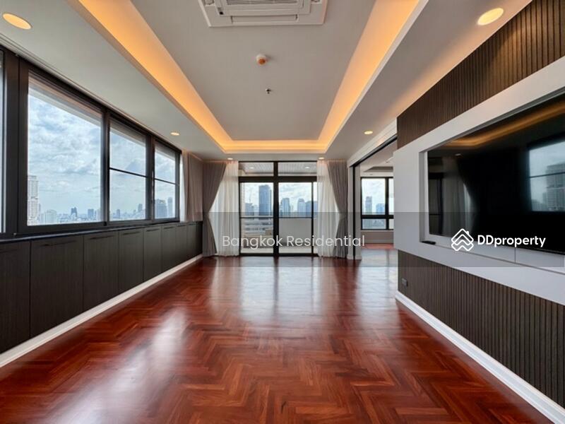 For Rent - Ruamsuk Condominium, Bangkok