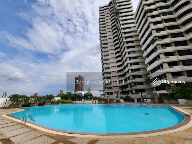 For Rent - Ruamsuk Condominium, Bangkok