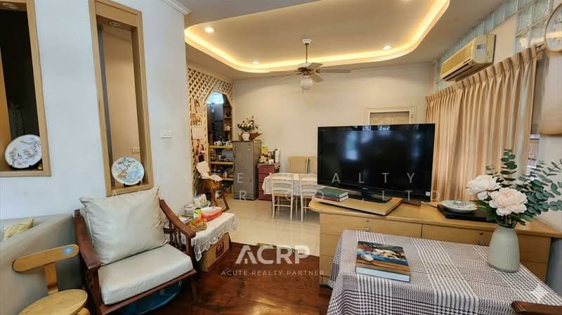 For sale! 3-story townhouse in the heart of Ari, Soi Ari Samphan 8, Phaya Thai, Bangkok, Samsen Nai, Phaya Thai, Bangkok, 3 Bedrooms, 240 sqm, Townhouse For Sale, by Acute Realty Partner Co.,Ltd., 60096197 - DDproperty.com