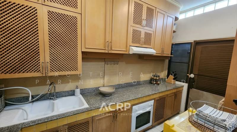 For sale! 3-story townhouse in the heart of Ari, Soi Ari Samphan 8, Phaya Thai, Bangkok, Samsen Nai, Phaya Thai, Bangkok, 3 Bedrooms, 240 sqm, Townhouse For Sale, by Acute Realty Partner Co.,Ltd., 60096197 - DDproperty.com