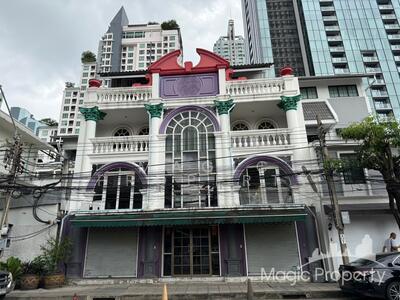 ขาย - อาคารพาณิชย์ 4 ชั้น ใน ซอยศึกษาวิทยา (สีลม 9), กรุงเทพ