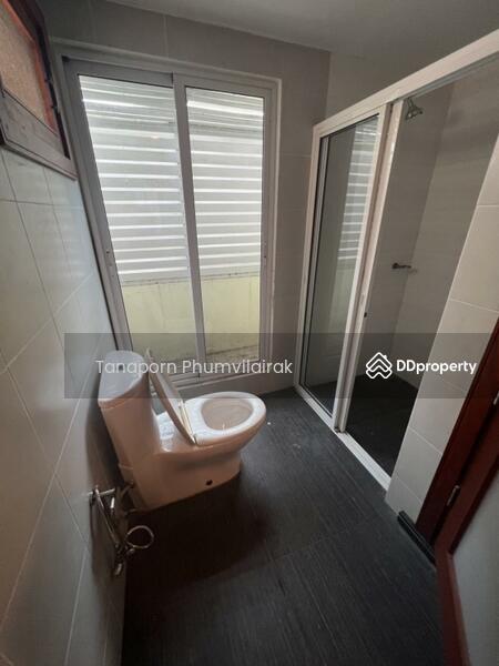 For Rent - 3-Bedroom House, Bangkok