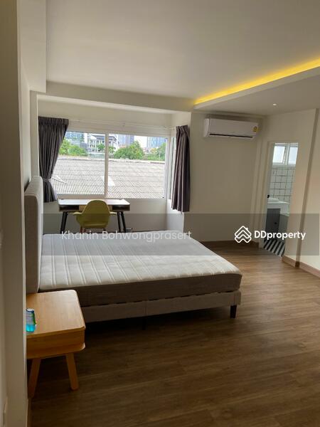 For Rent - 4-Br Townhouse near ARL Ramkhamhaeng (2185024), Bangkok