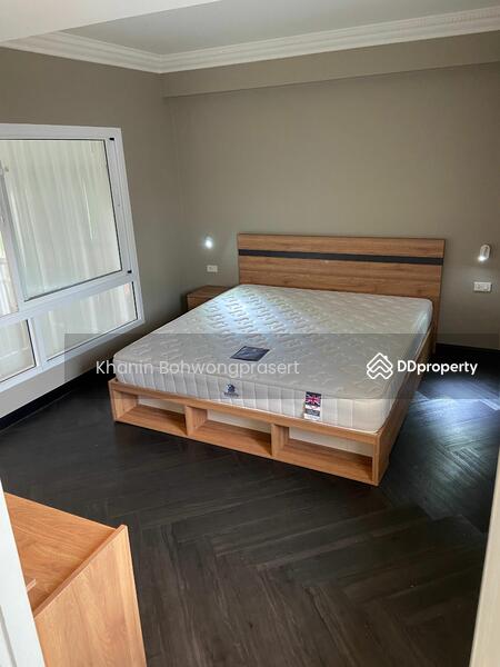 ให้เช่า - 4-Br Townhouse near ARL Ramkhamhaeng (2185024), กรุงเทพ