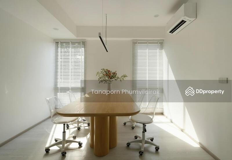 For Rent - 2-Bedroom House, Bangkok