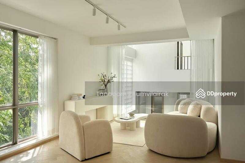 For Rent - 2-Bedroom House, Bangkok