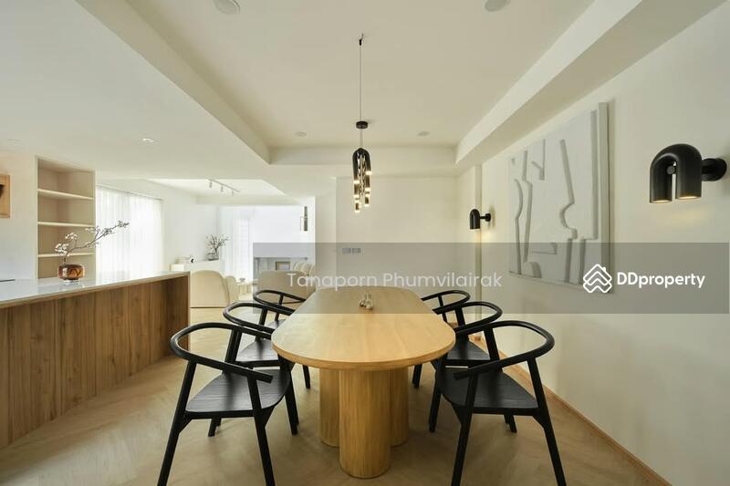For Rent - 2-Bedroom House, Bangkok
