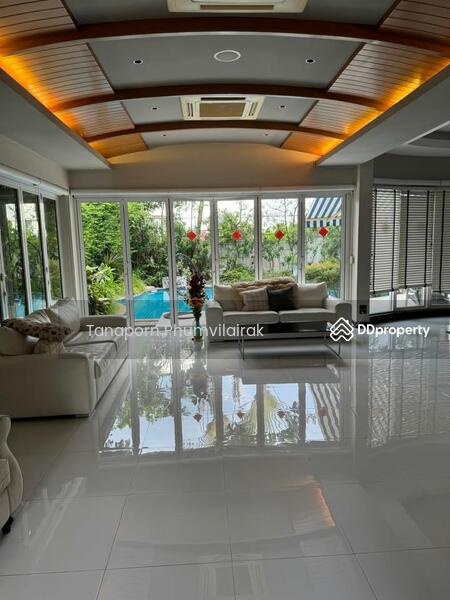For Rent - 3-Bedroom House, Bangkok