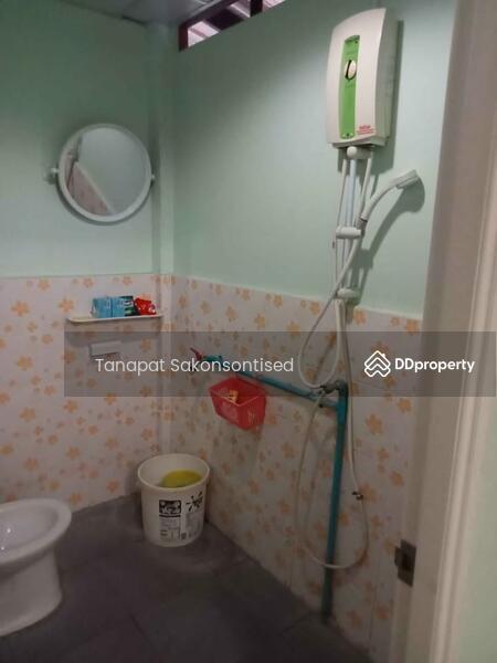 For Rent - 4-Bedroom House, Bangkok
