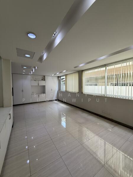 For Rent - House Modern Style For Rent Sukhumwit 50 Open Showroom | Office | Clinic, Bangkok
