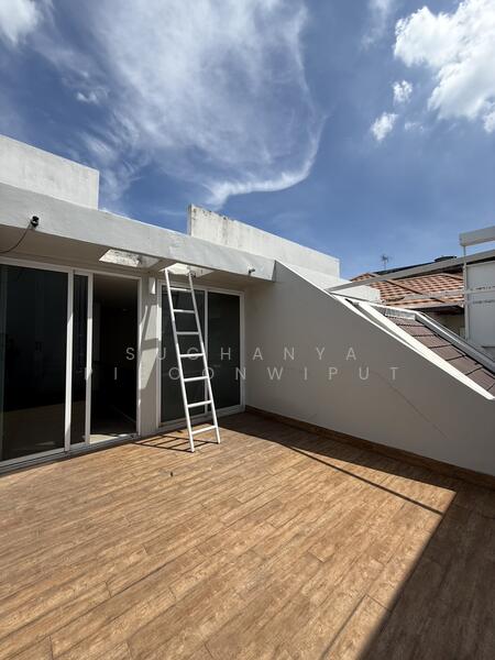 For Rent - House Modern Style For Rent Sukhumwit 50 Open Showroom | Office | Clinic, Bangkok