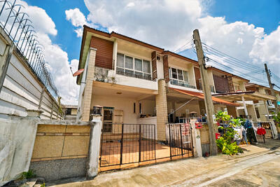 ขาย - Baan Patra Krungthep Kreetha : บ้านภัทรา กรุงเทพกรีฑา, กรุงเทพ