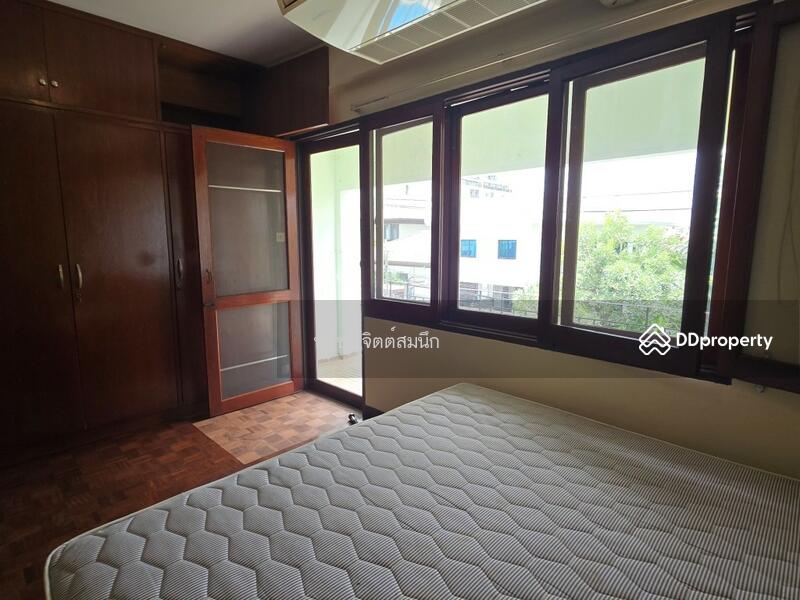 For Rent - Low-rise Apartment big studio Cat allowed big balcony near BTS Ari, Bangkok