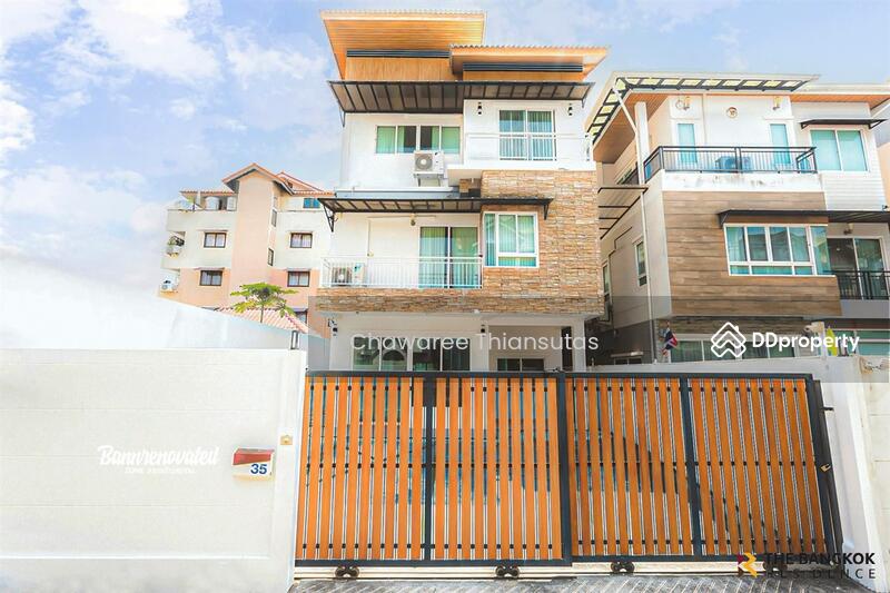 ขาย - Townhouse area Ladprao near MRT Lat Phrao 101, กรุงเทพ