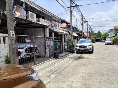 ขาย - ขายทาวน์โฮม 2 ชั้น หมู่บ้านโสสุนคร ซอยงามวงศ์วาน 47 แยก 12 เขตหลักสี่ กรุงเทพฯ, กรุงเทพ