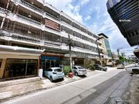 ขาย - อาคารพาณิชย์ 5 ชั้น ซอยรามคำแหง12 ติดรถไฟฟ้าMRT ใกล้ทางด่วนรามอินทรา-อาจณรงค์, กรุงเทพ