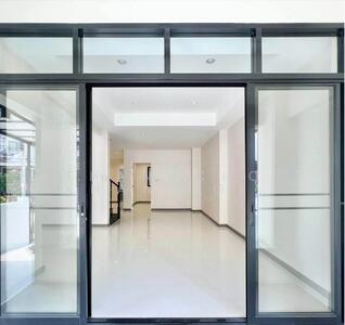 ขาย - บ้าน 3-ห้องนอน, กรุงเทพ